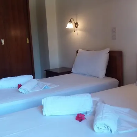 ζante Dolphin Aparthotel 2*