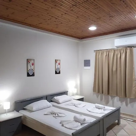 Lejlighedshotel ζante Dolphin 2*